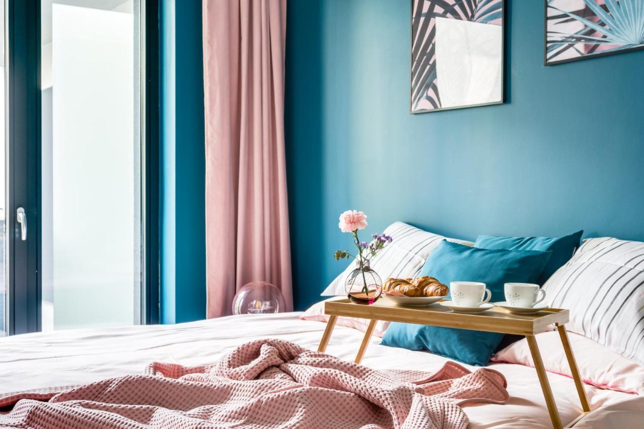Apartament Male Garbary Poznań Kültér fotó